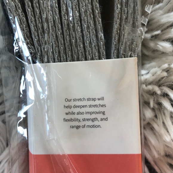 stretch strap - Picture 2 of 2